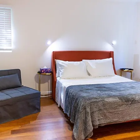 Coconut Grove Hidden Sanctuary Townhouse Villa